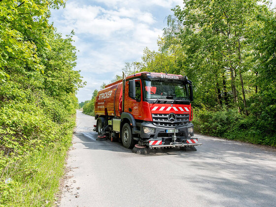 Stricker Gruppe Dienstleistung Stassenreinigung 