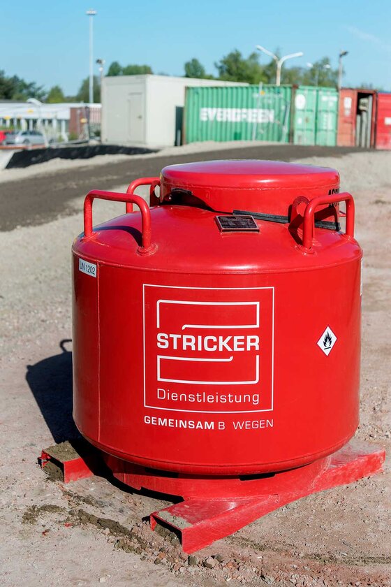 Dienstleistungen der Stricker GmbH