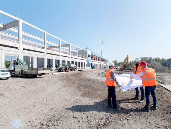 Stricker Umwelttechnik Logistikbau Tiefbau 