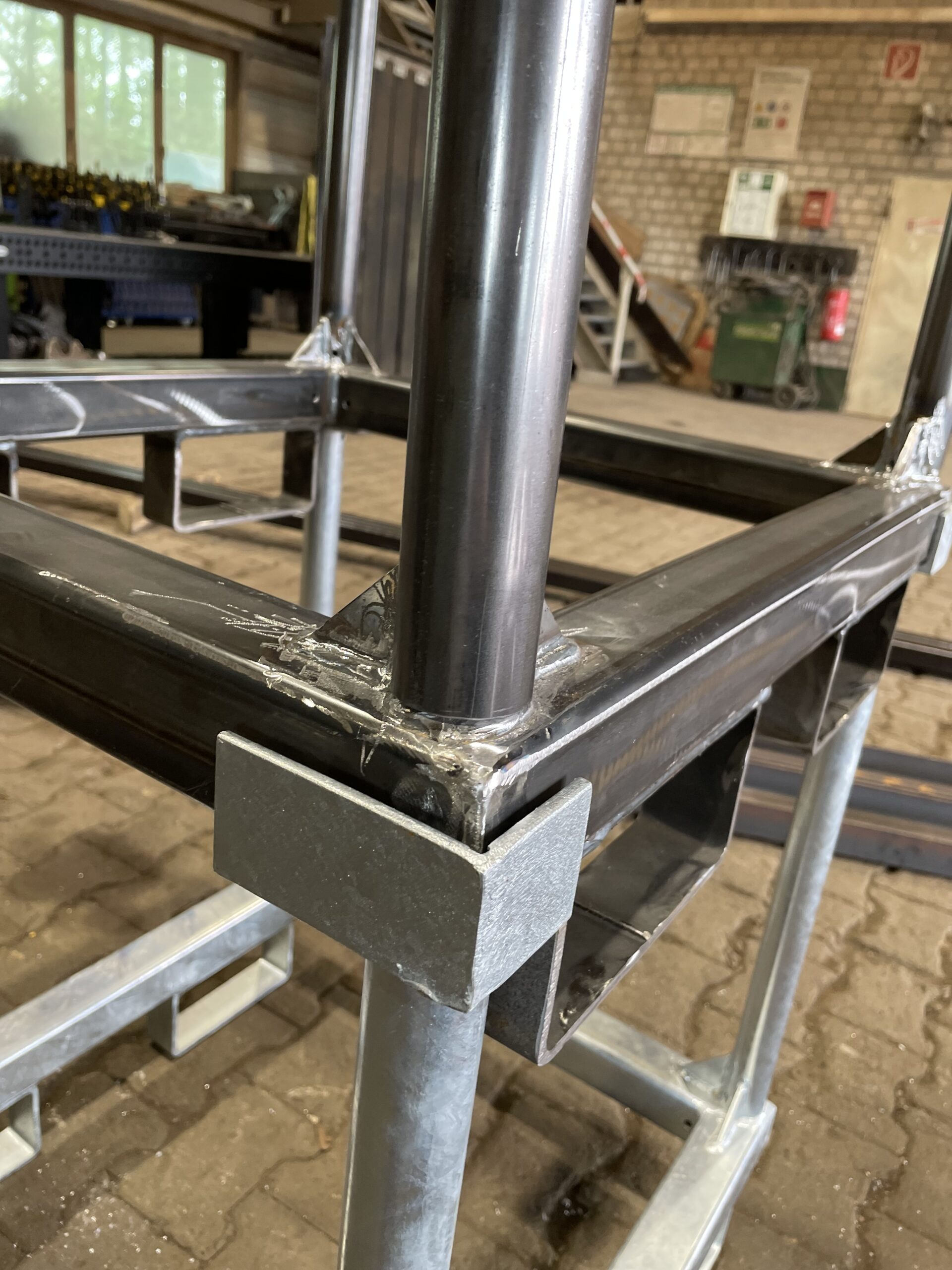 Stahl- & Metallbau: Industriemontage