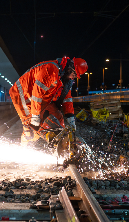 Gleisbau:<br>Kabeltiefbau Schweißen